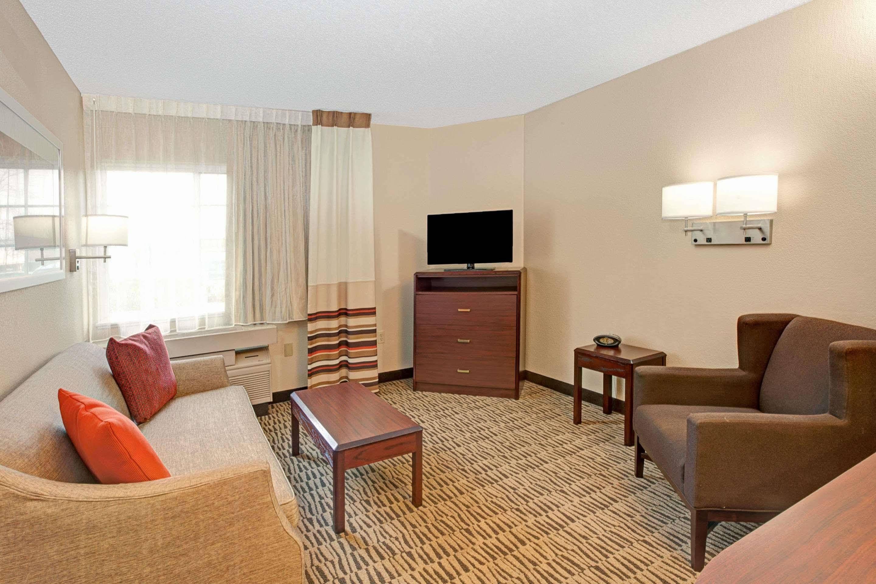 Mainstay Suites Northbrook Wheeling Exteriör bild