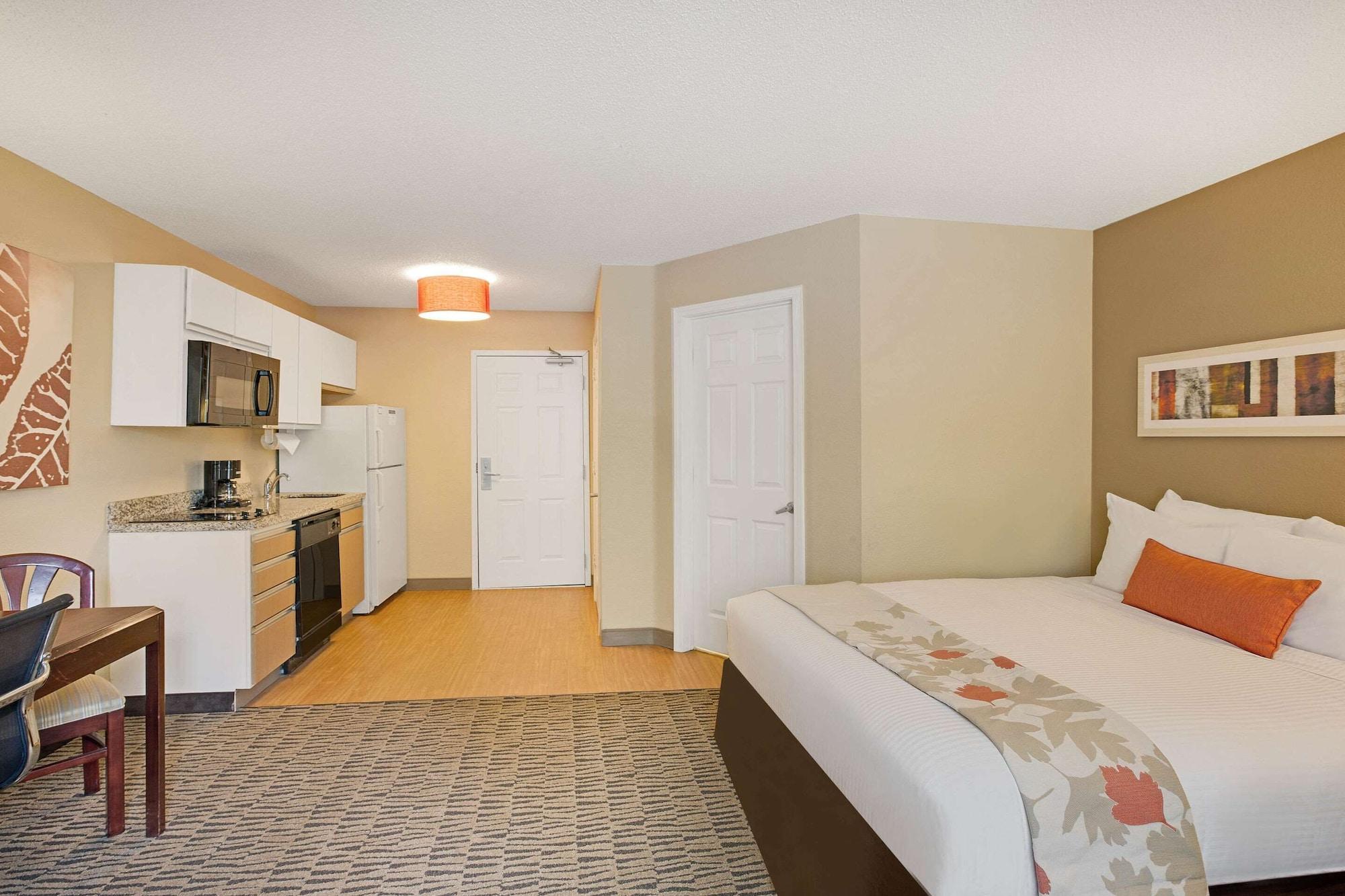 Mainstay Suites Northbrook Wheeling Exteriör bild